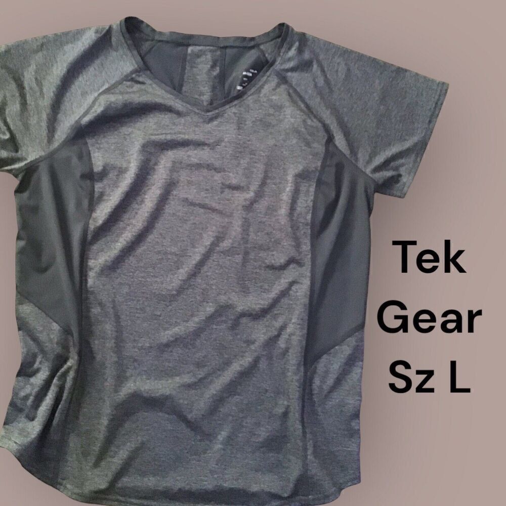 Tek Gear Men’s Shirt Size L Athletic Wear